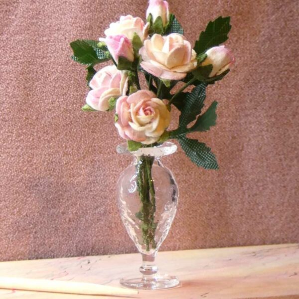 Miniature vase m. blomster