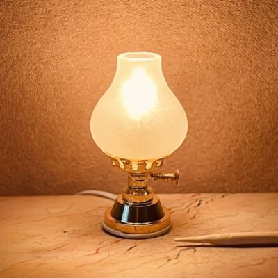 Miniature lampe til 12V strøm