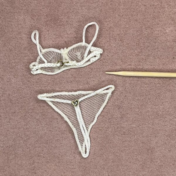 BH og G-streng i miniature lingeri