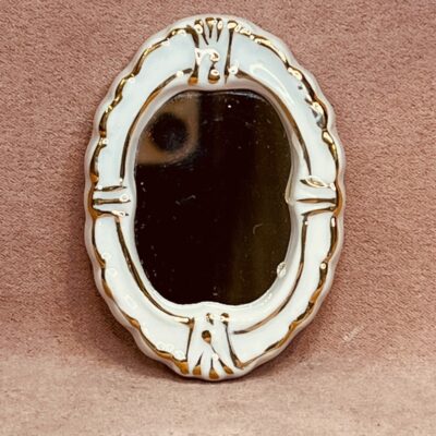 Ovalt porcelæns spejl fra Reutter Miniaturen